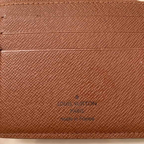 Louis Vuitton Wallet - Picture 6 of 6
